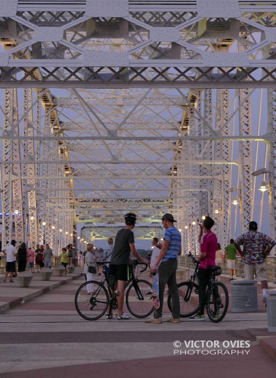 Nashville bridge at night